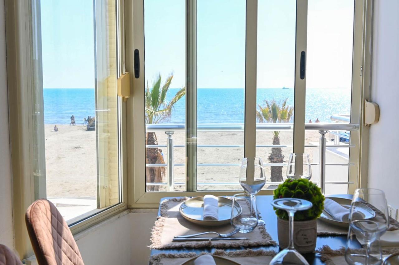 Wave Beachfront Apartments ดูร์เรส ภายนอก รูปภาพ