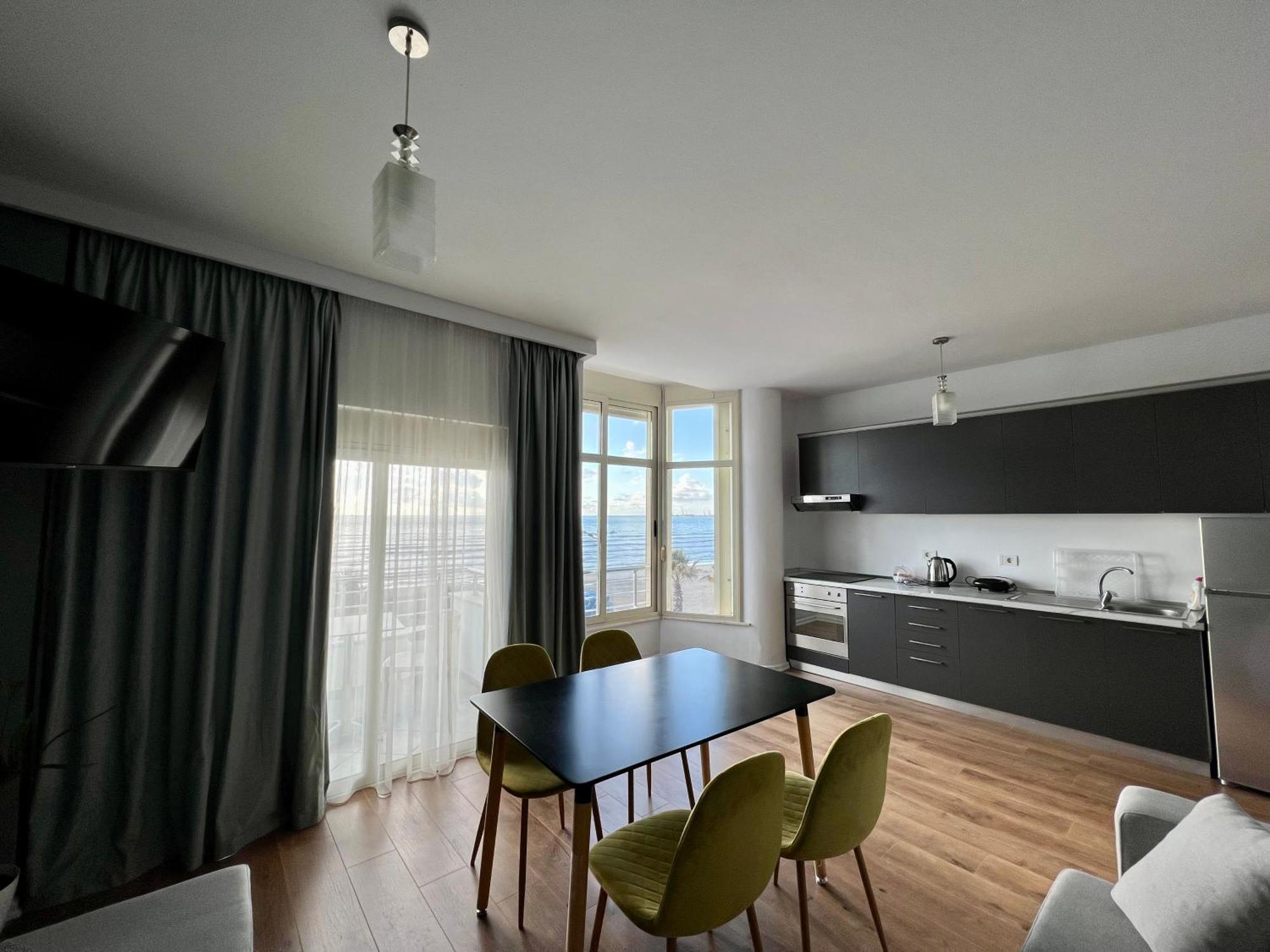 Wave Beachfront Apartments ดูร์เรส ภายนอก รูปภาพ